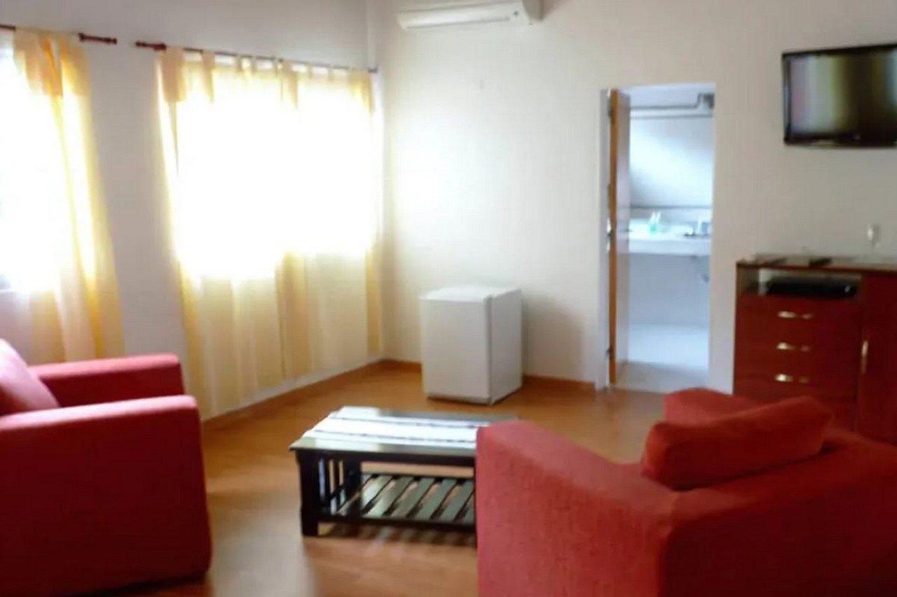 Hotel Aoma Villa Carlos Paz Esterno foto