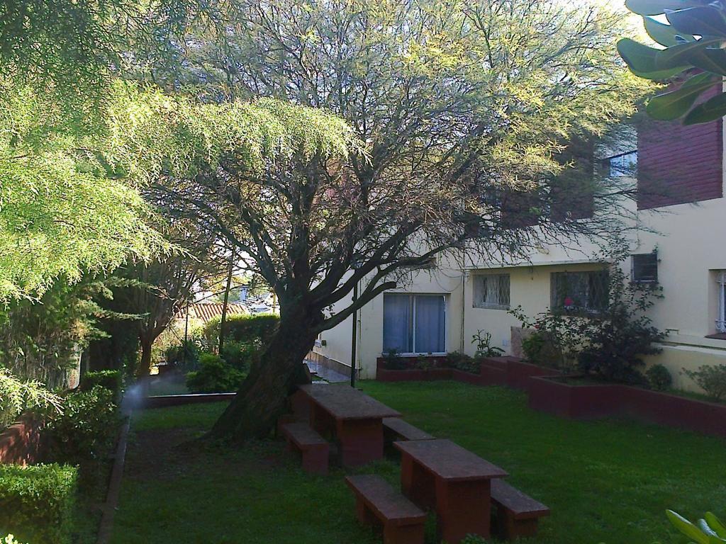 Hotel Aoma Villa Carlos Paz Esterno foto