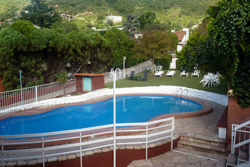 Hotel Aoma Villa Carlos Paz Esterno foto