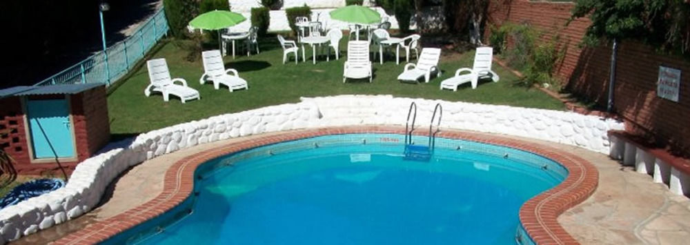 Hotel Aoma Villa Carlos Paz Esterno foto